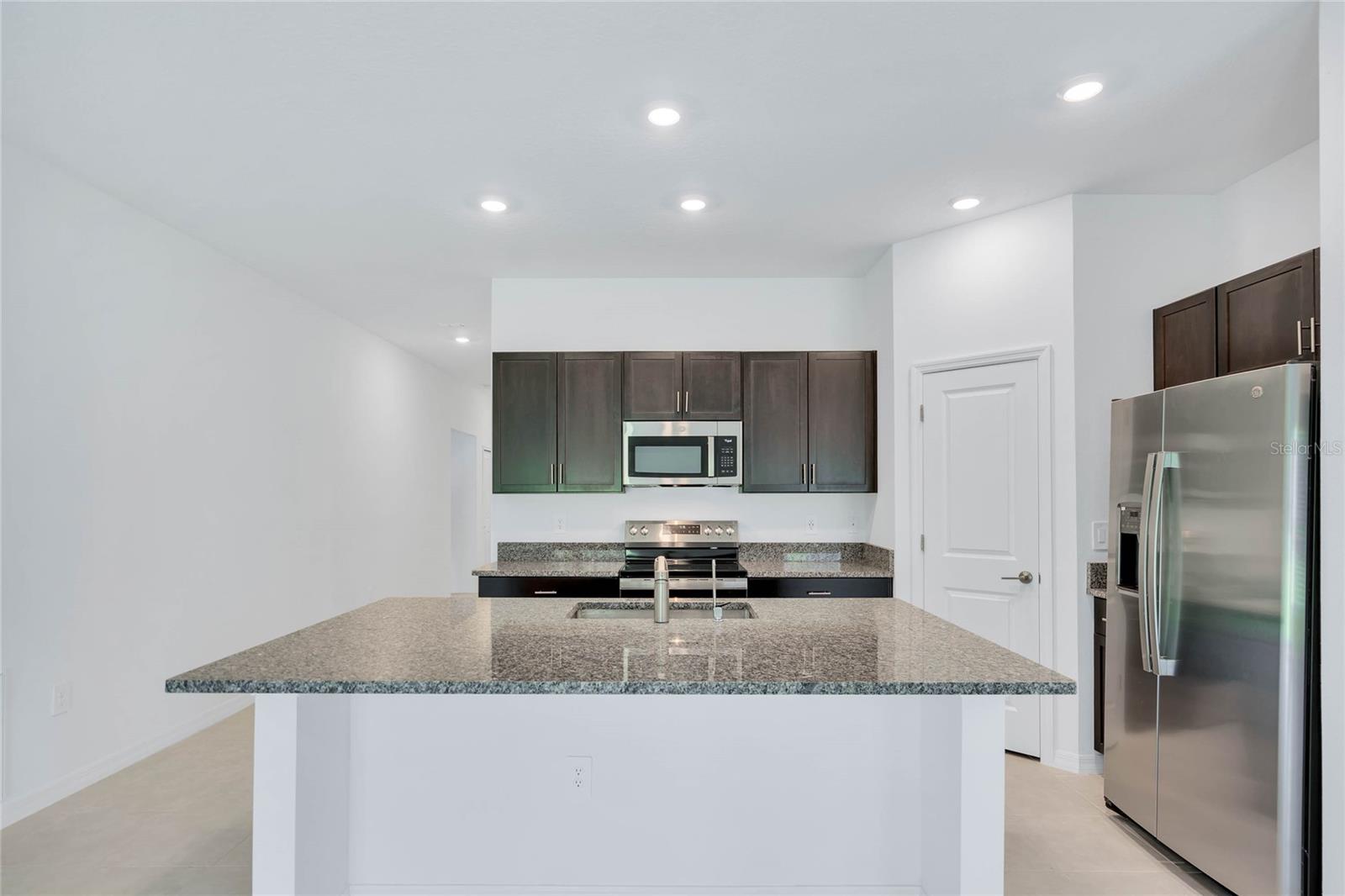 4252 BRIDLE BOOSTER WAY, LAKELAND, FL, 33801