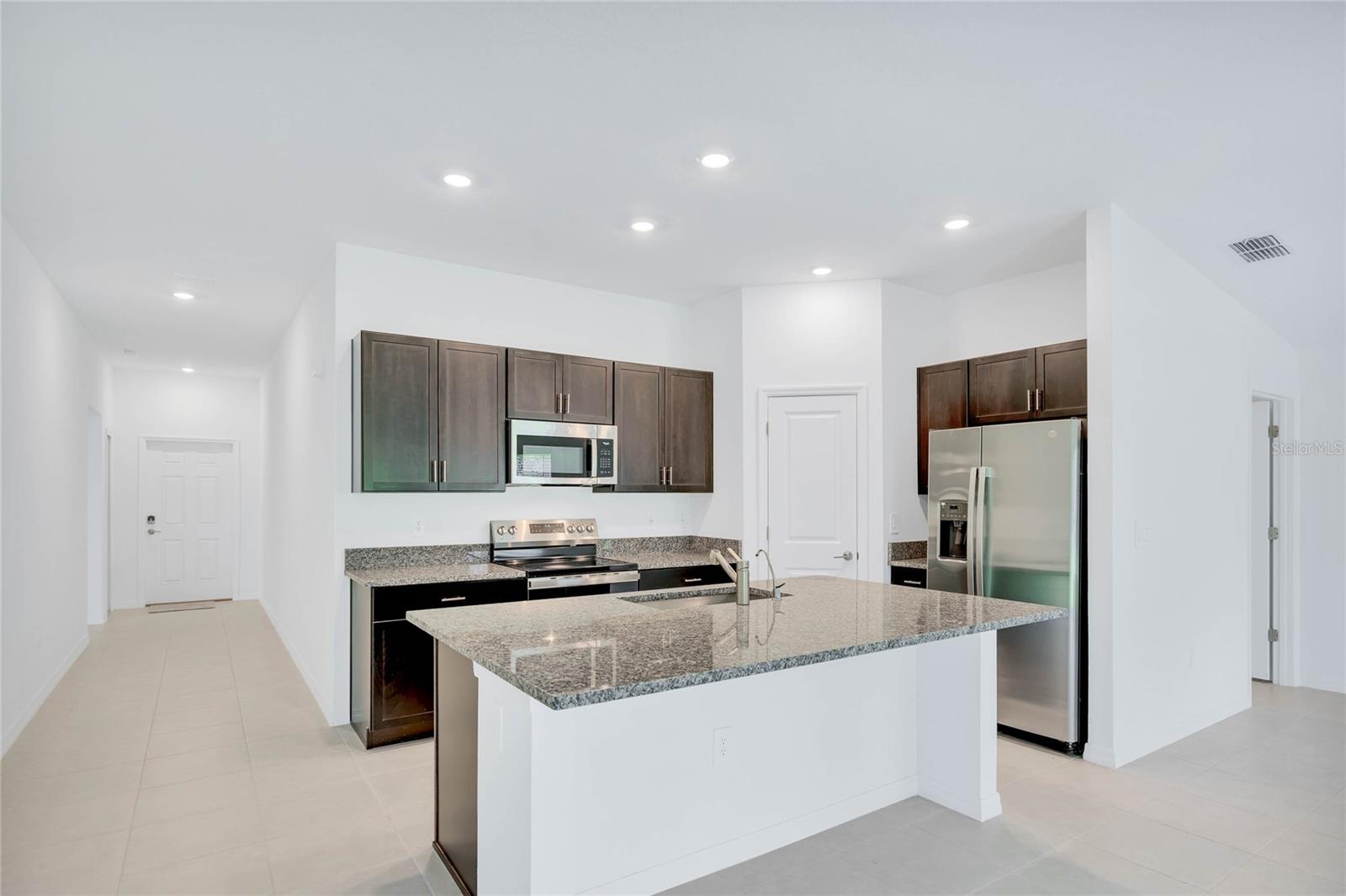 4252 BRIDLE BOOSTER WAY, LAKELAND, FL, 33801