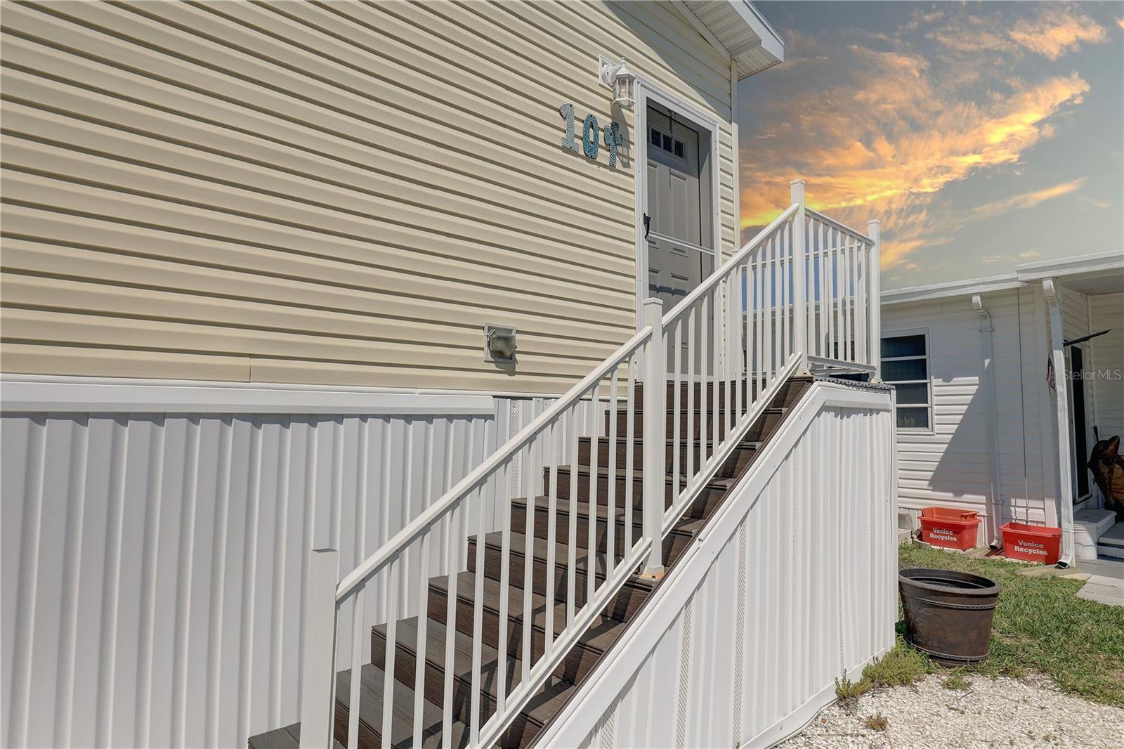 104 1ST AVE, VENICE, FL, 34285