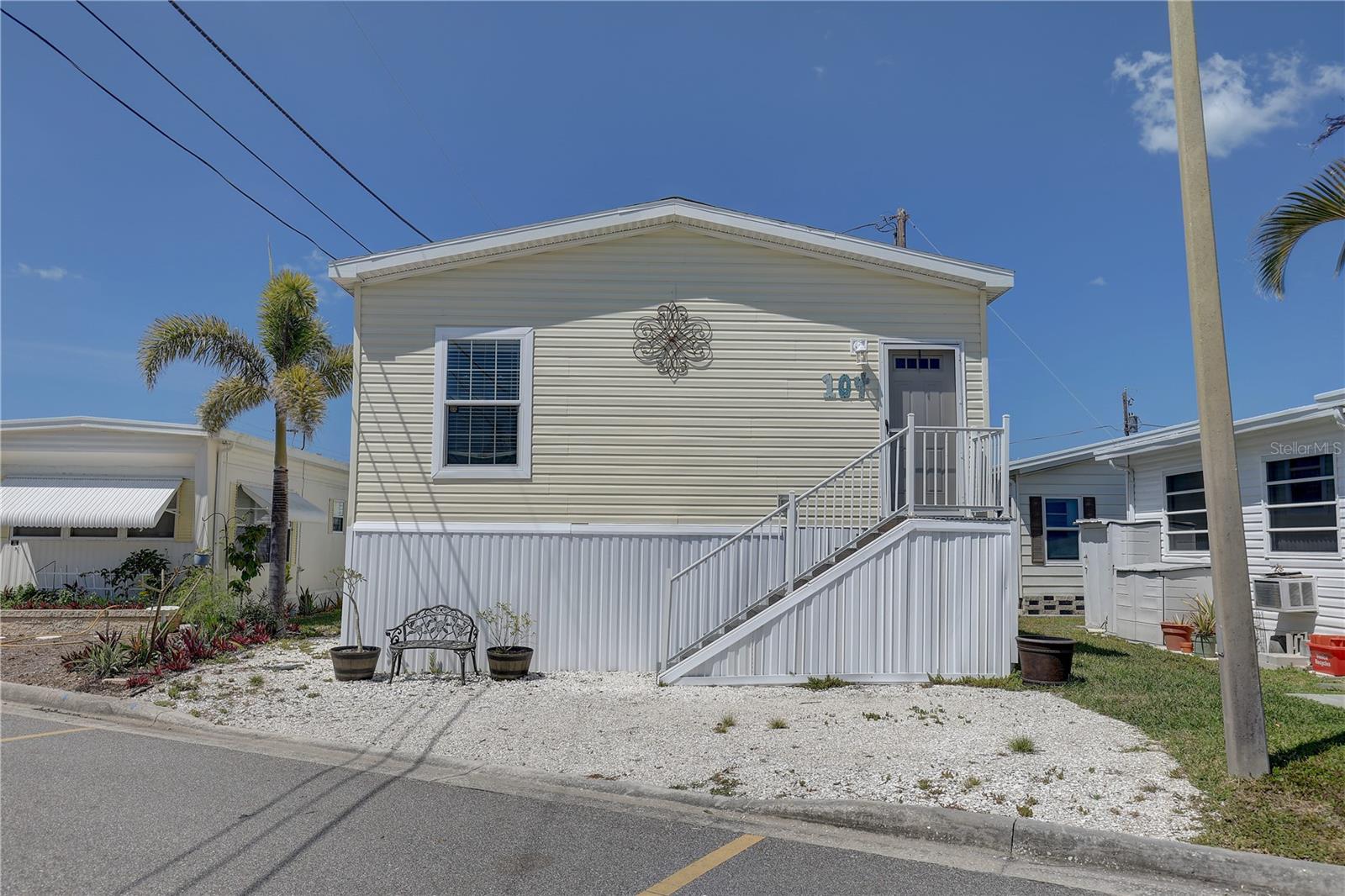 104 1ST AVE, VENICE, FL, 34285