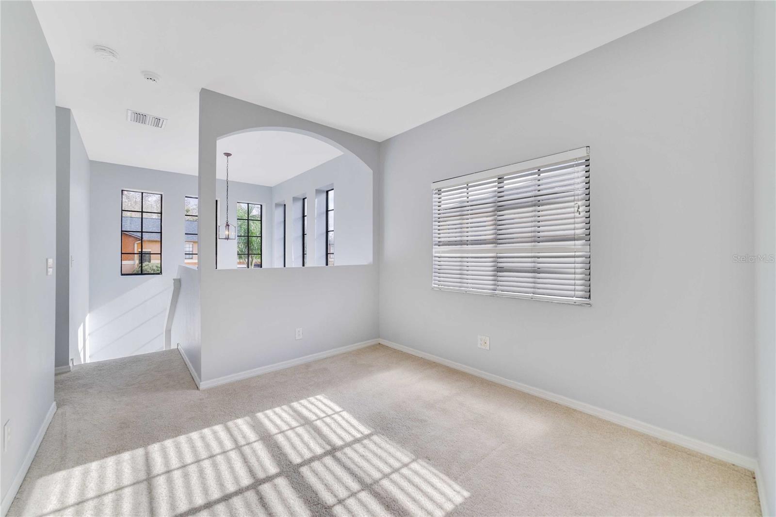 1037 BLACKWATER DR, WESLEY CHAPEL, FL, 33543