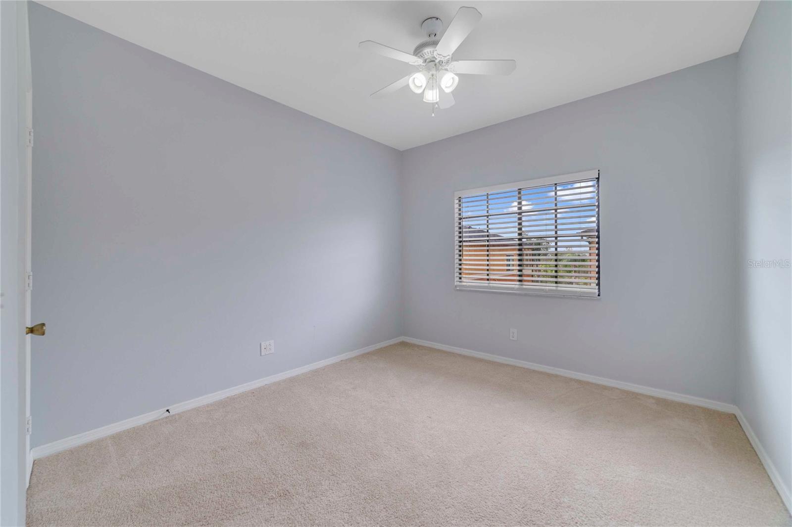 1037 BLACKWATER DR, WESLEY CHAPEL, FL, 33543