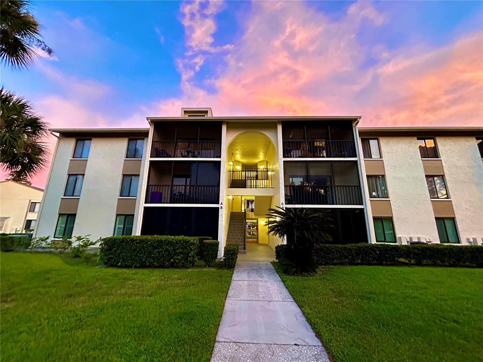 1423 PINE GLEN LN #D2, TARPON SPRINGS, FL, 34688