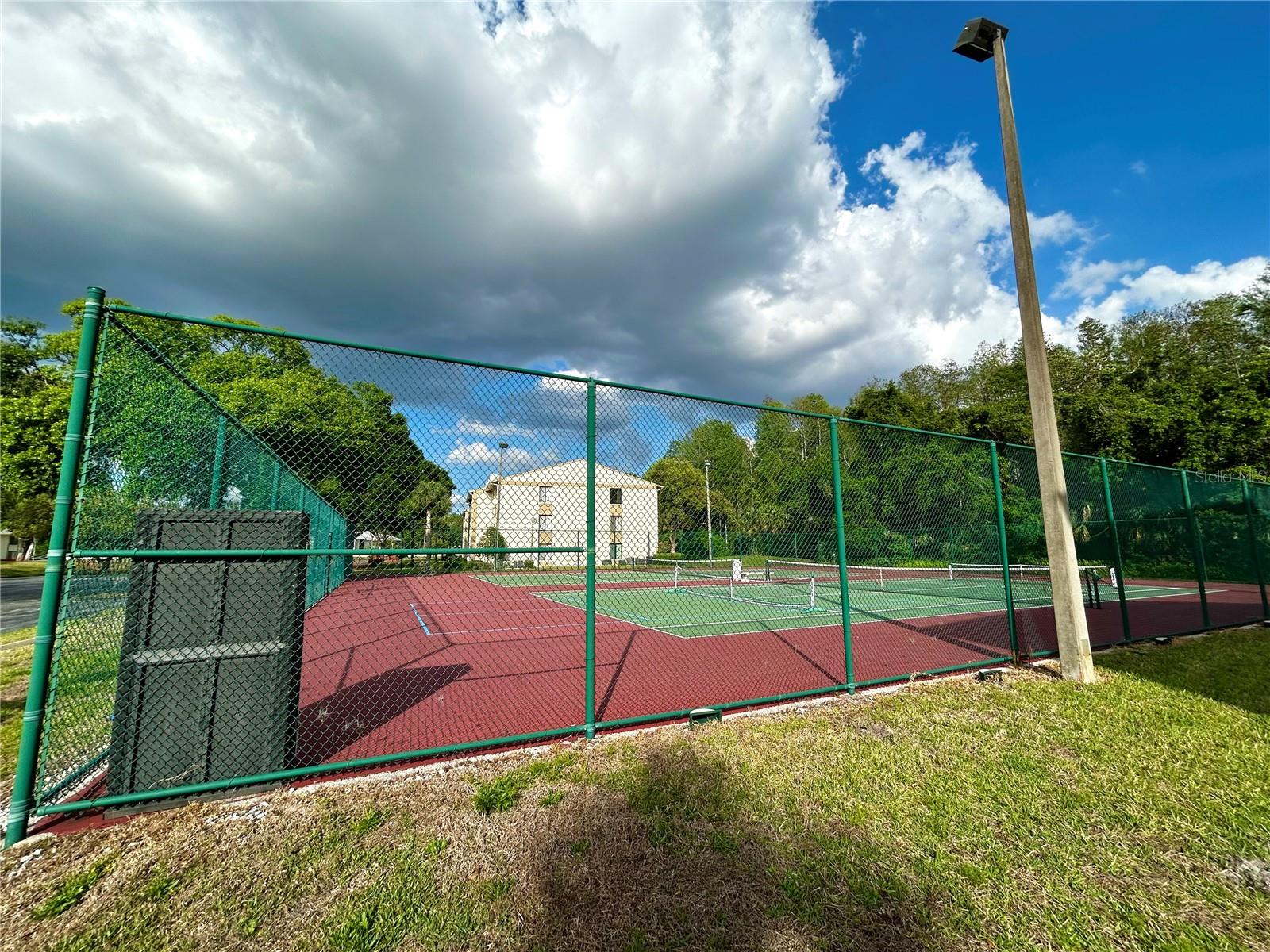 1423 PINE GLEN LN #D2, TARPON SPRINGS, FL, 34688