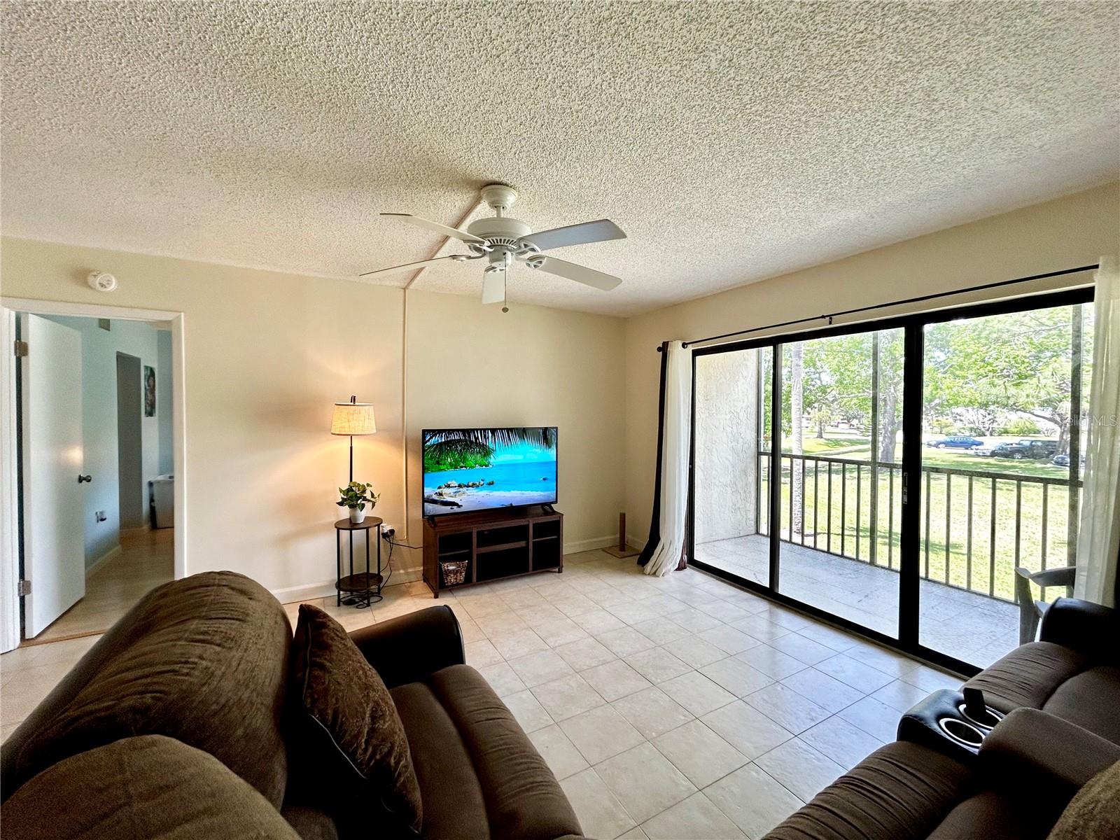 1423 PINE GLEN LN #D2, TARPON SPRINGS, FL, 34688