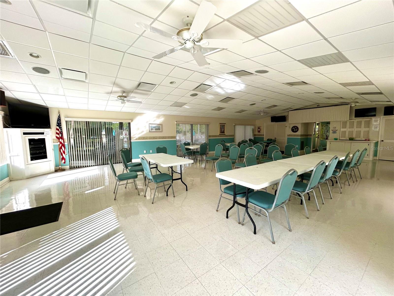 1423 PINE GLEN LN #D2, TARPON SPRINGS, FL, 34688