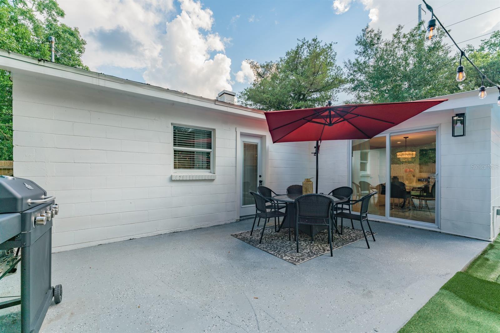 2915 E CRAWFORD ST, TAMPA, FL, 33610