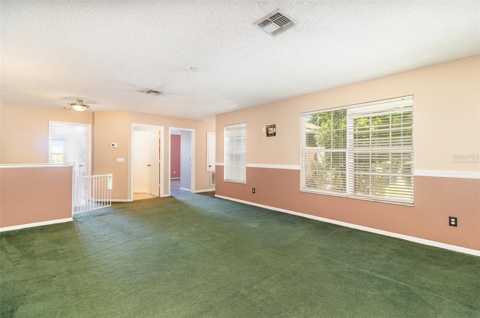 1300 HOLLY GLEN RUN, APOPKA, FL, 32703