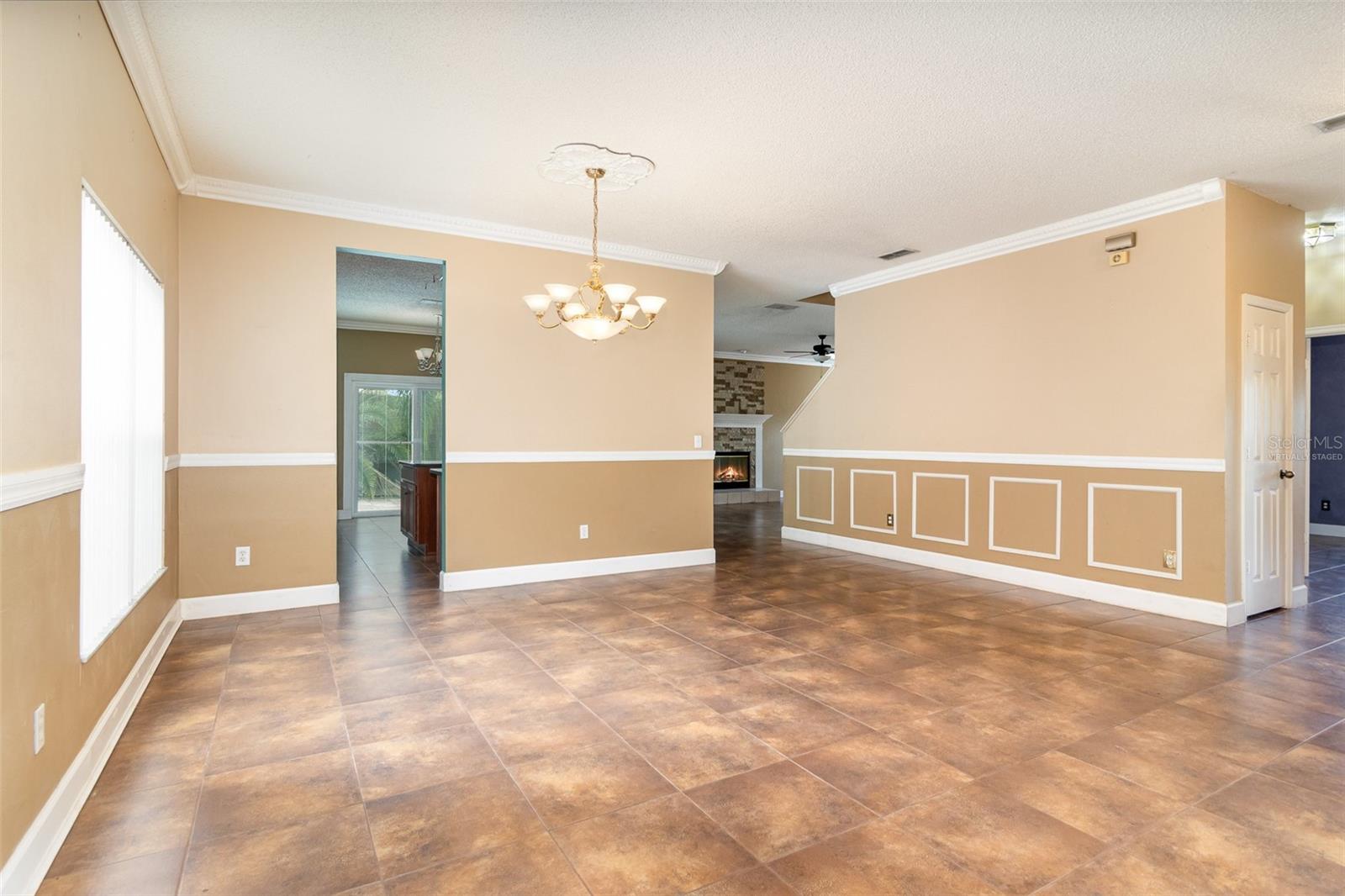 1300 HOLLY GLEN RUN, APOPKA, FL, 32703