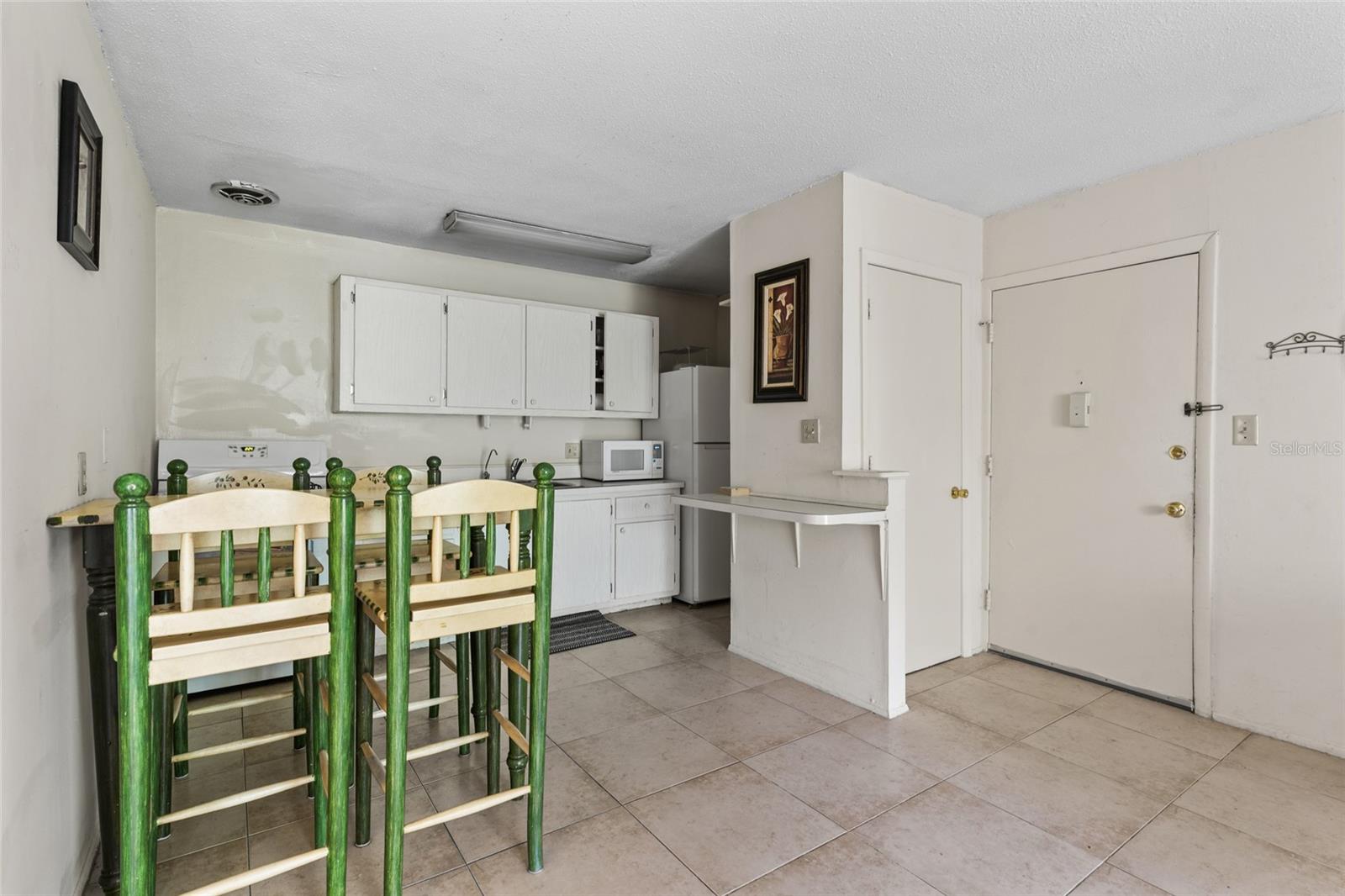 1700 SW 16TH CT #B-28, GAINESVILLE, FL, 32608