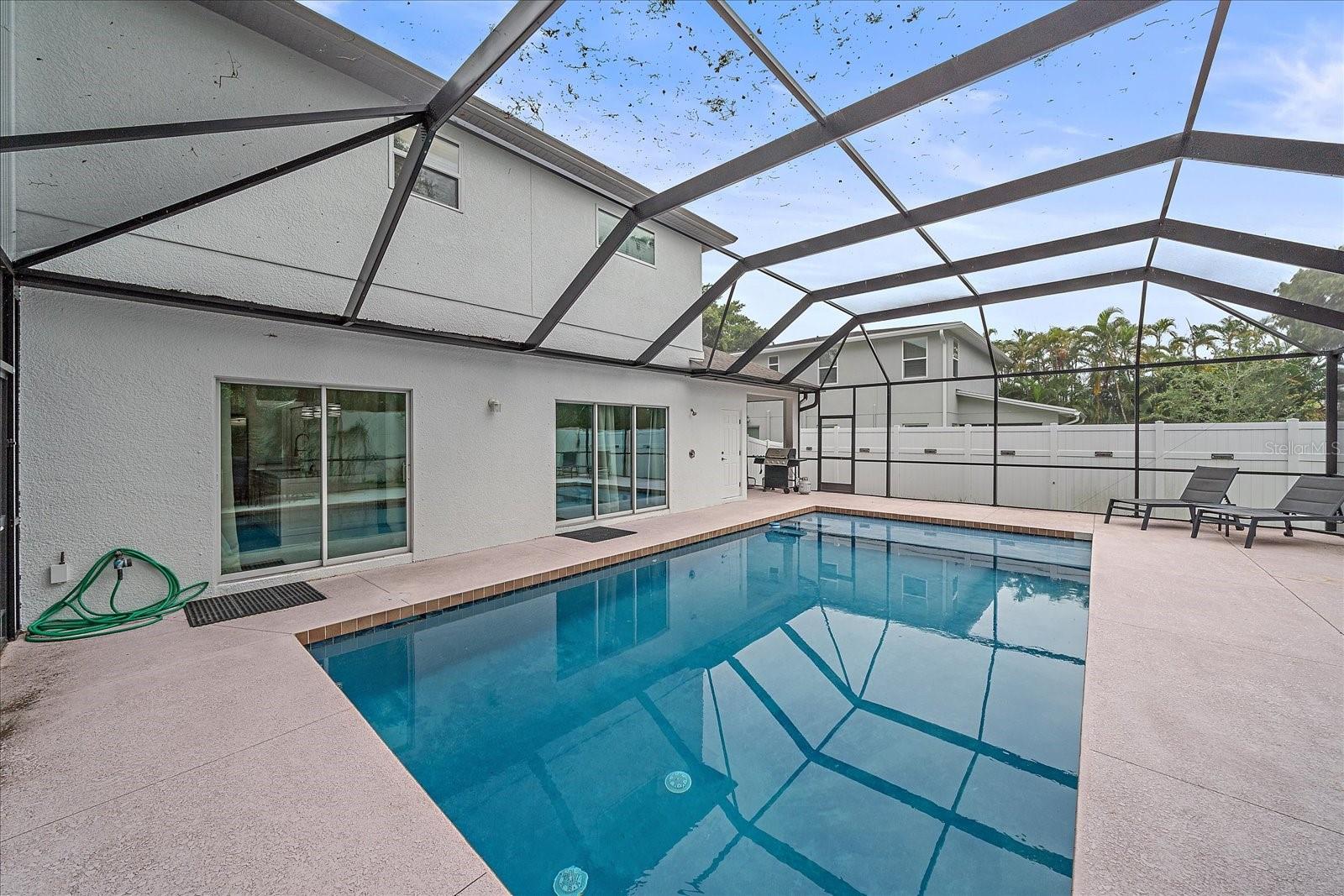 1807 ROBINHOOD ST, SARASOTA, FL, 34231