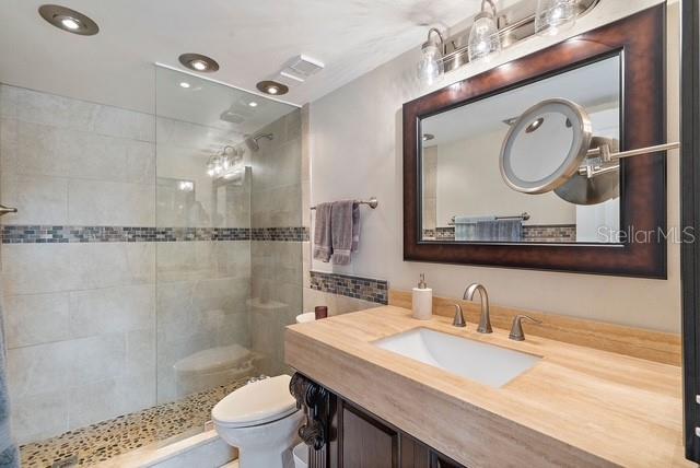 6277 BAHIA DEL MAR BLVD #110, ST PETERSBURG, FL, 33715