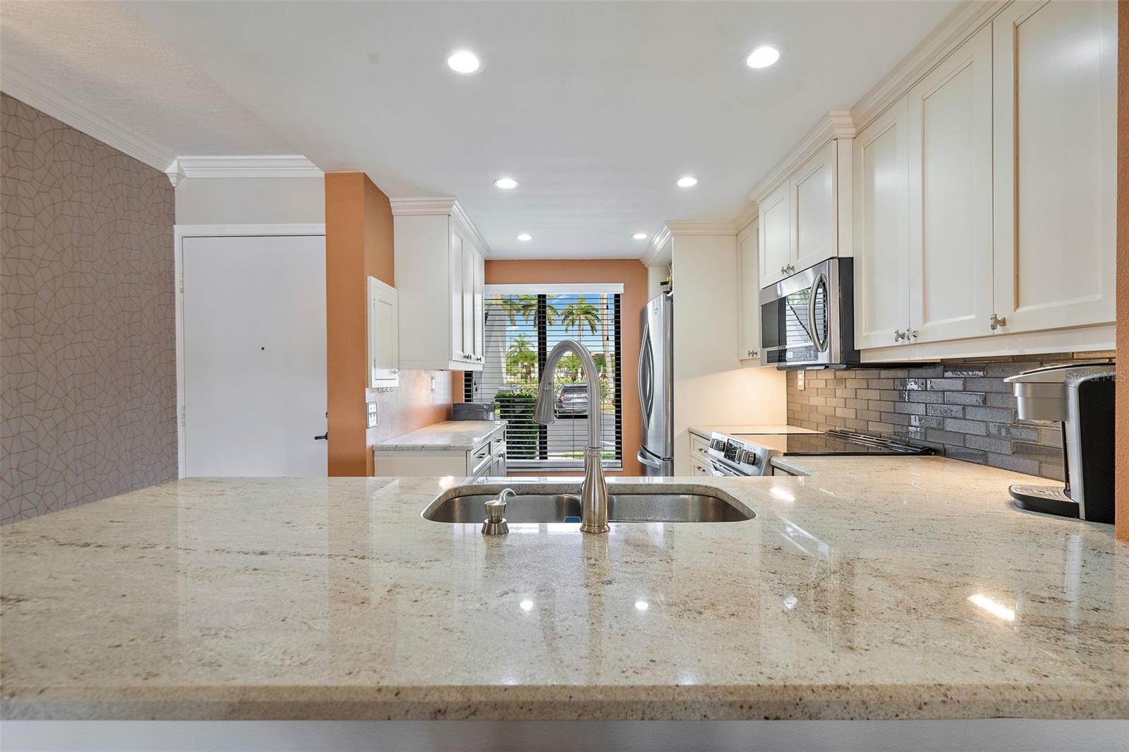 6277 BAHIA DEL MAR BLVD #110, ST PETERSBURG, FL, 33715