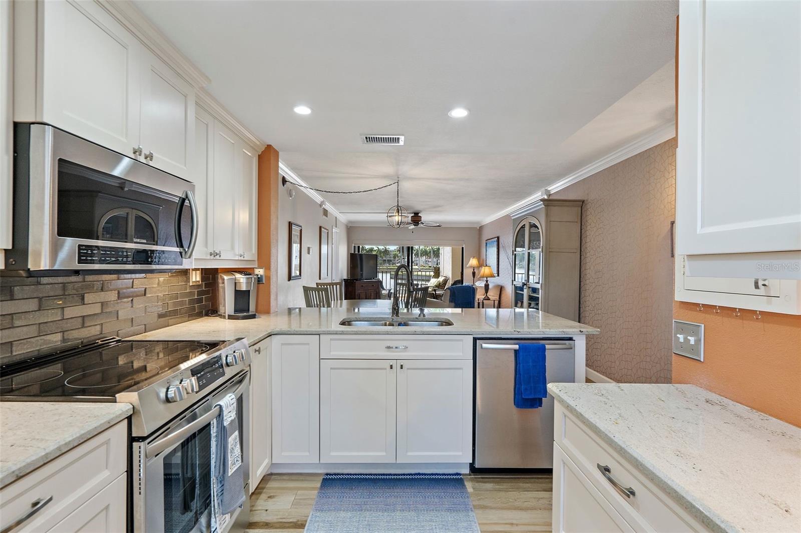 6277 BAHIA DEL MAR BLVD #110, ST PETERSBURG, FL, 33715