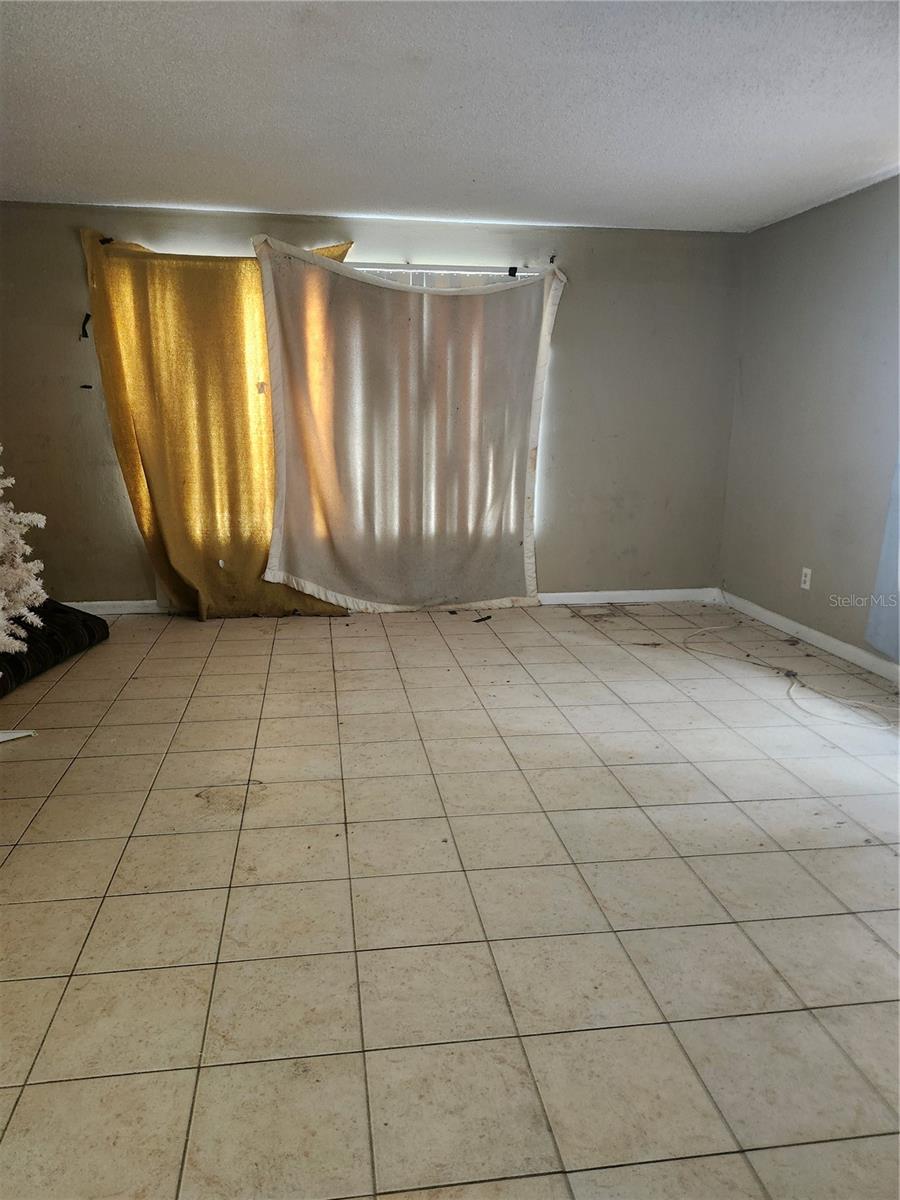32 SPRING LOOP CIRCLE, OCALA, FL, 34472
