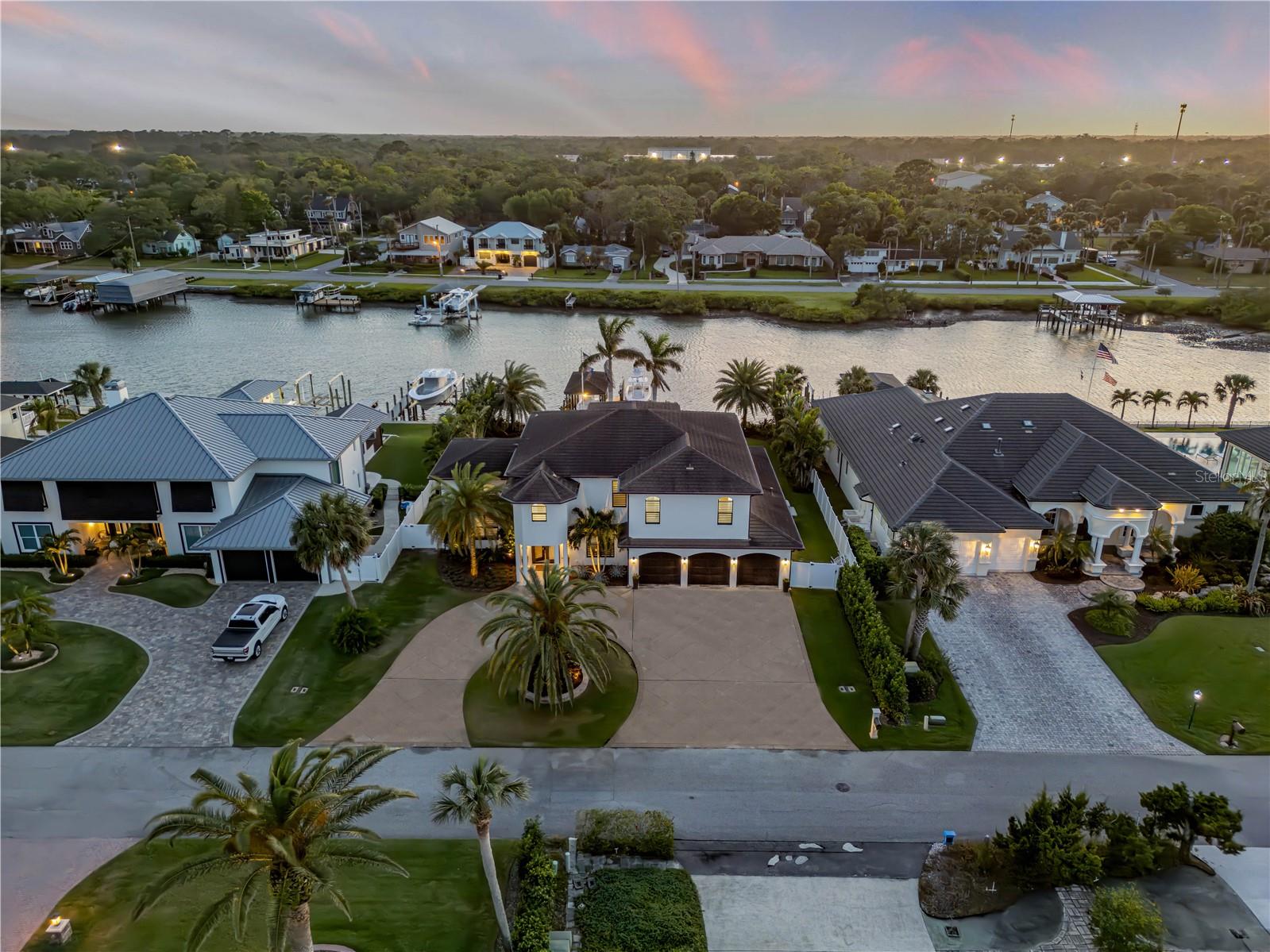 1212 COMMODORE DR, NEW SMYRNA BEACH, FL, 32168