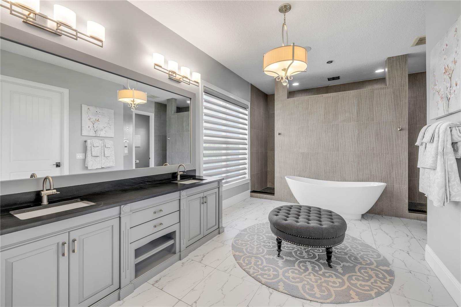 1212 COMMODORE DR, NEW SMYRNA BEACH, FL, 32168