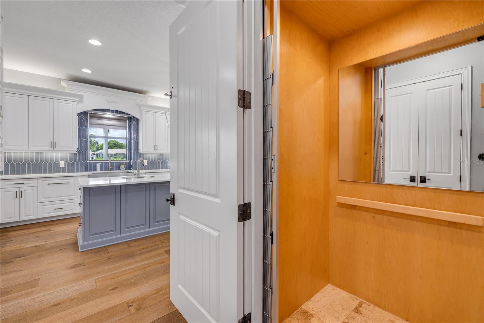 1212 COMMODORE DR, NEW SMYRNA BEACH, FL, 32168