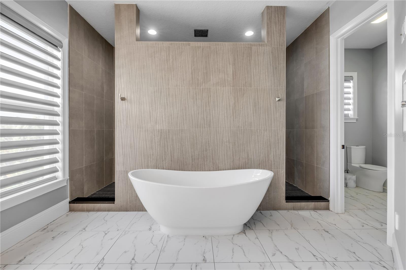 1212 COMMODORE DR, NEW SMYRNA BEACH, FL, 32168