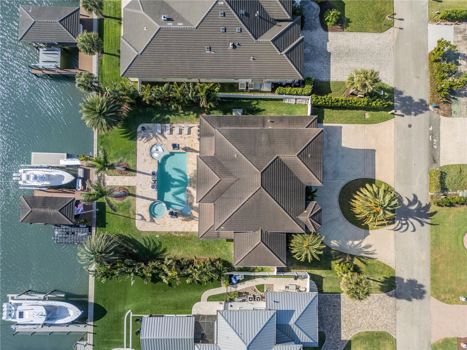 1212 COMMODORE DR, NEW SMYRNA BEACH, FL, 32168