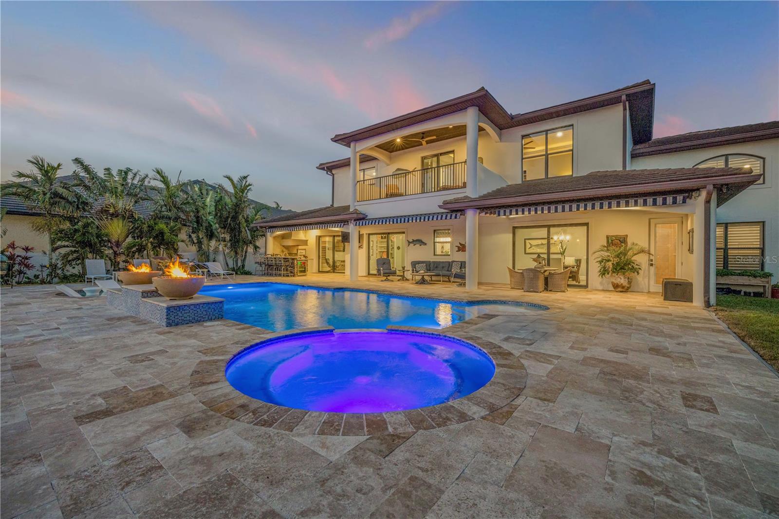 1212 COMMODORE DR, NEW SMYRNA BEACH, FL, 32168