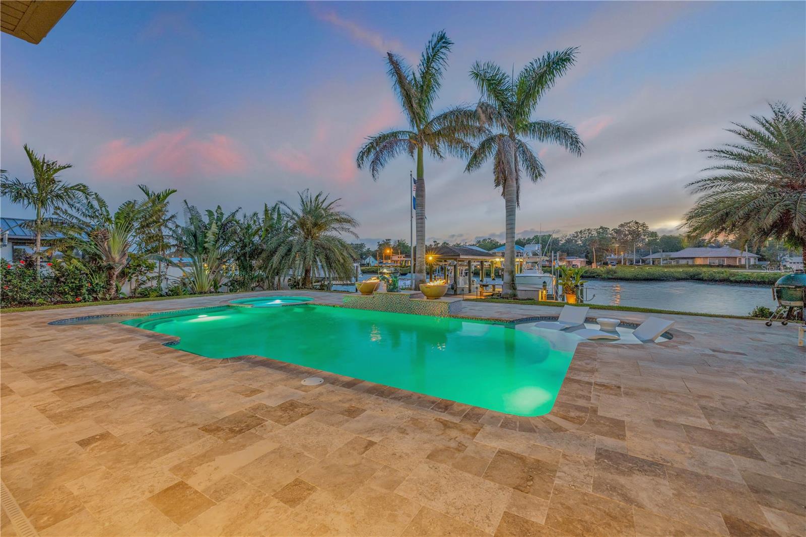 1212 COMMODORE DR, NEW SMYRNA BEACH, FL, 32168