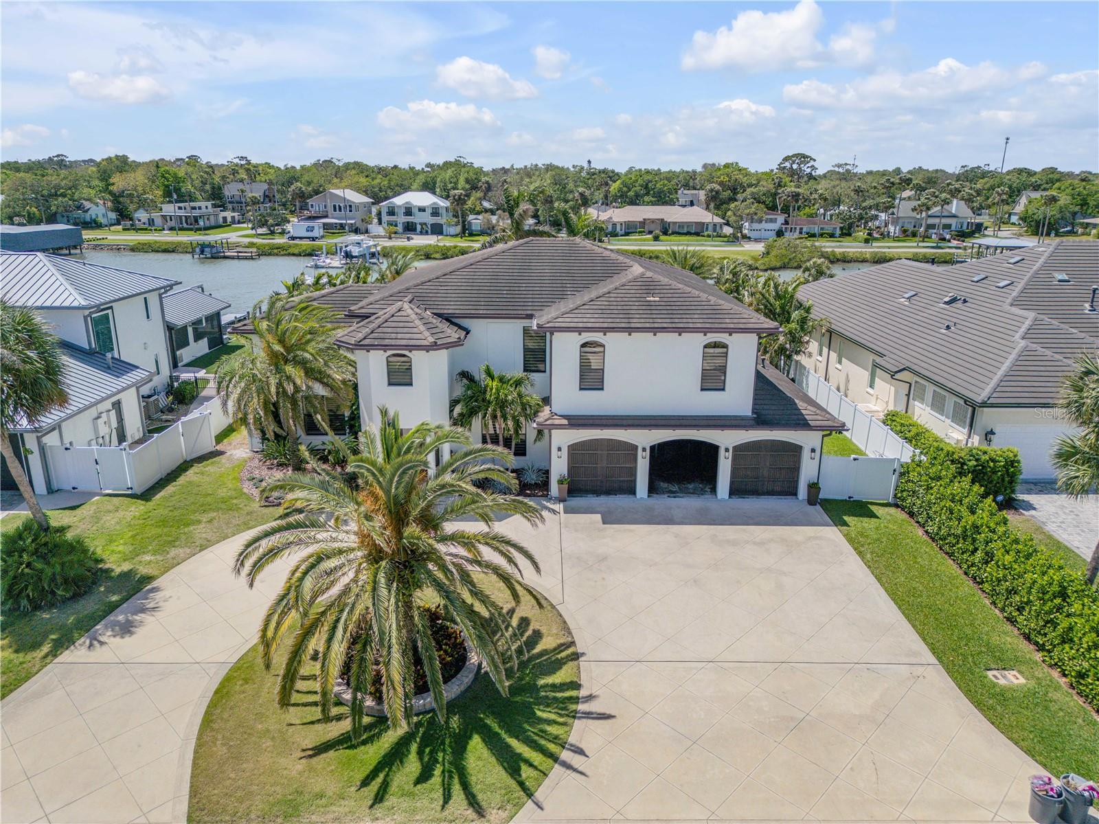 1212 COMMODORE DR, NEW SMYRNA BEACH, FL, 32168