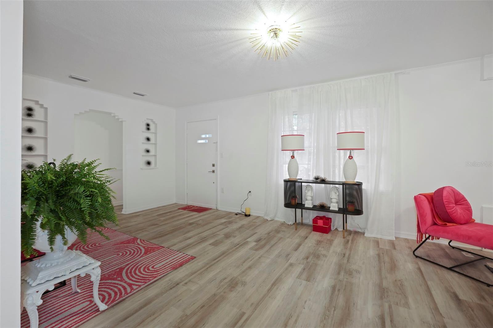 559 SCOTLAND ST, DUNEDIN, FL, 34698