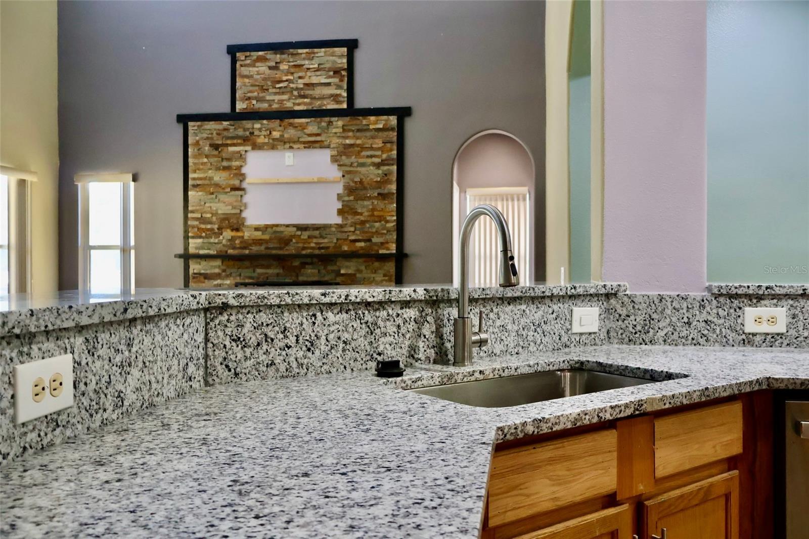 369 JAMES CIR, LAKE ALFRED, FL, 33850