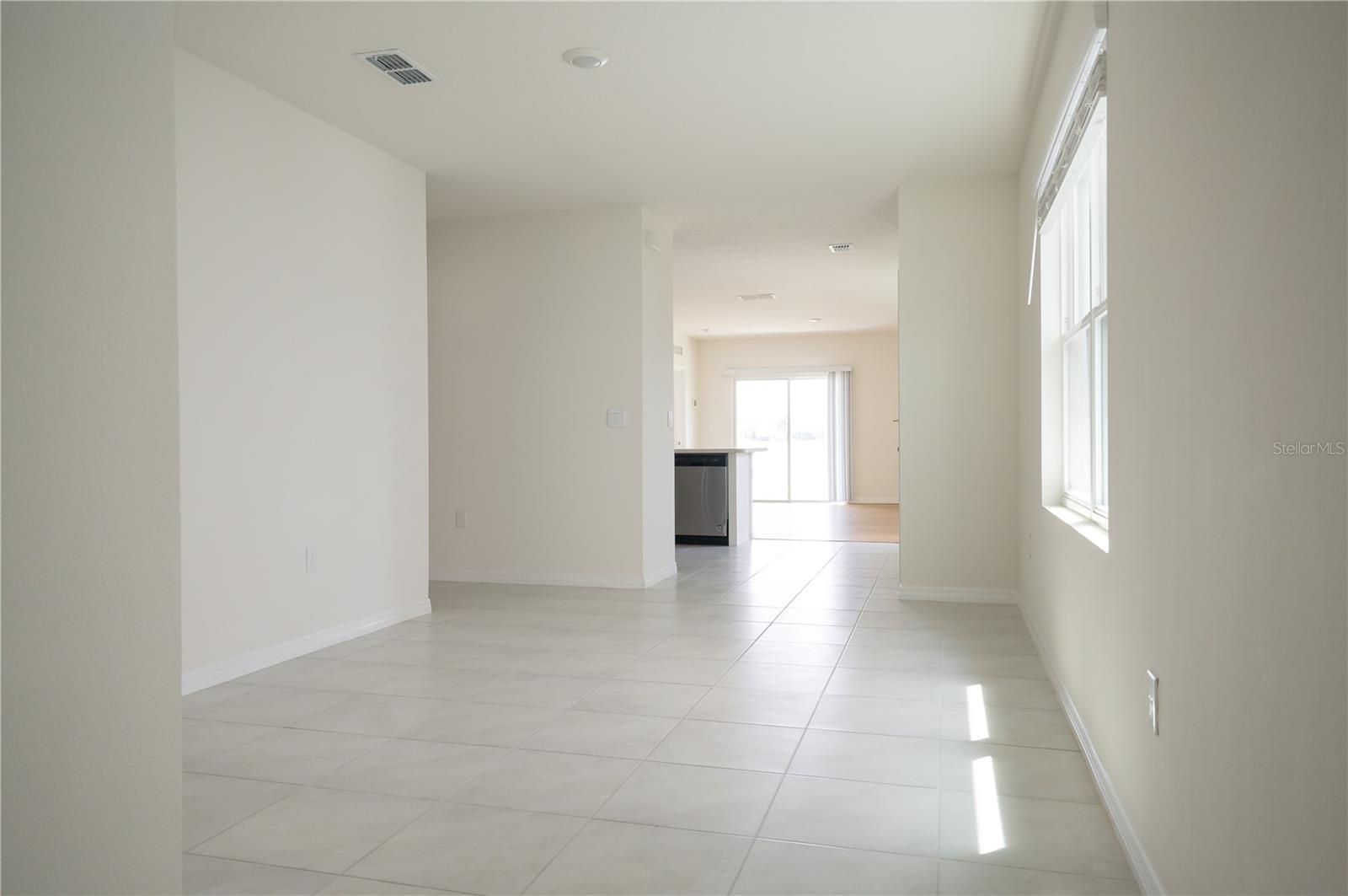 3933 ANGOLA LN, SANFORD, FL, 32771