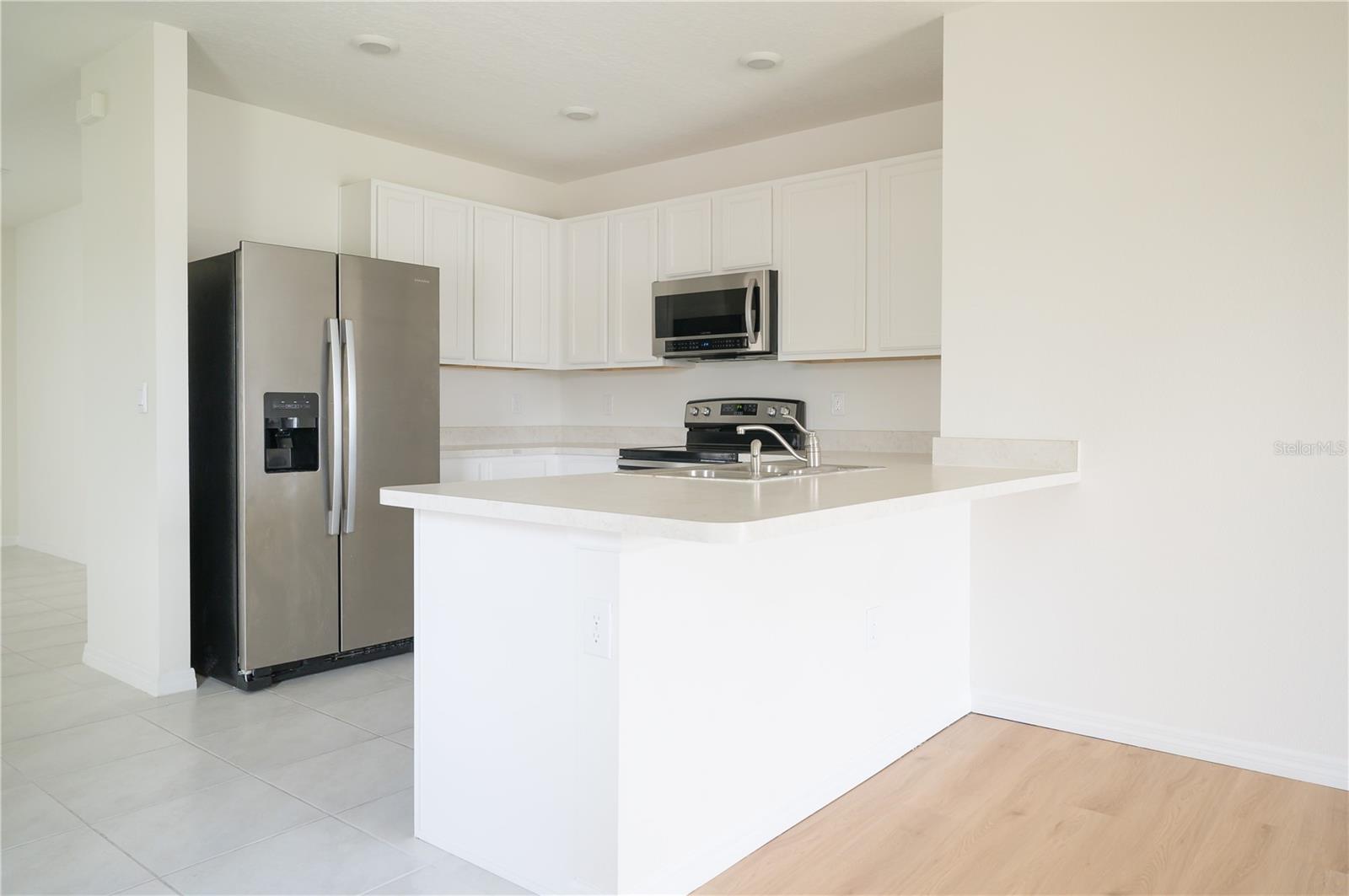 3933 ANGOLA LN, SANFORD, FL, 32771