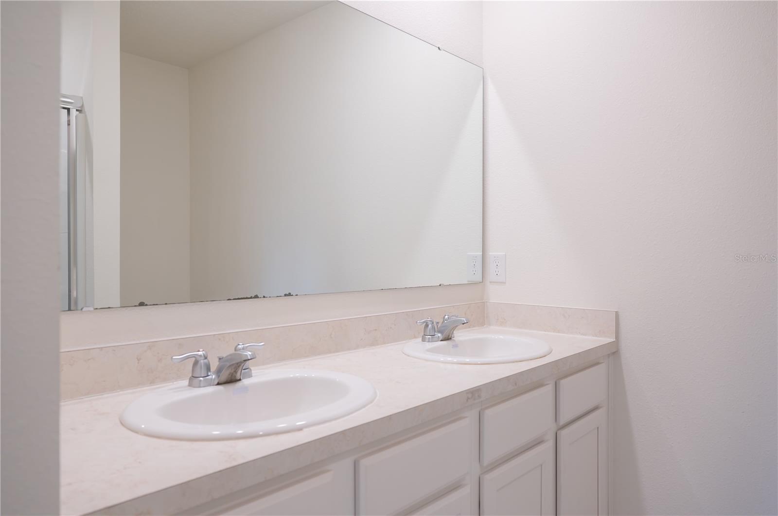 3933 ANGOLA LN, SANFORD, FL, 32771