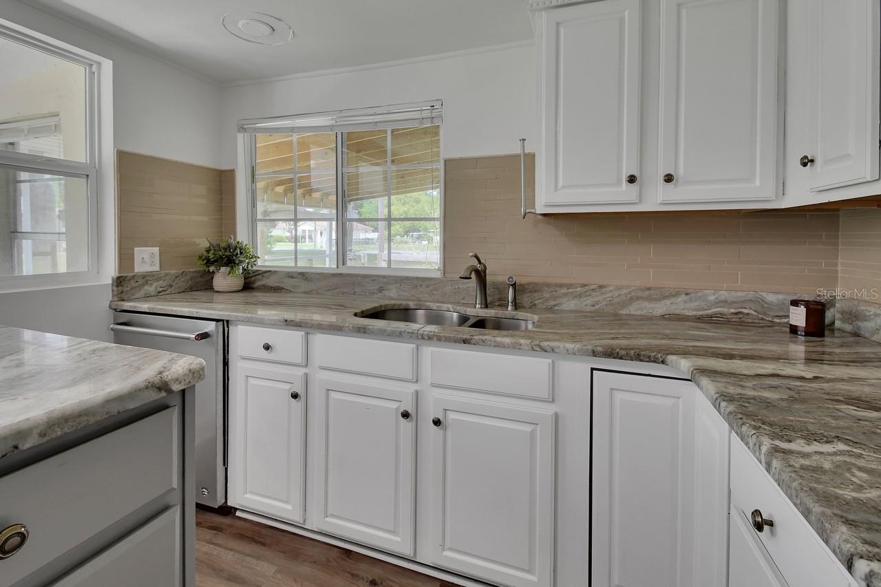 430 S WOODWARD AVE, DELAND, FL, 32720