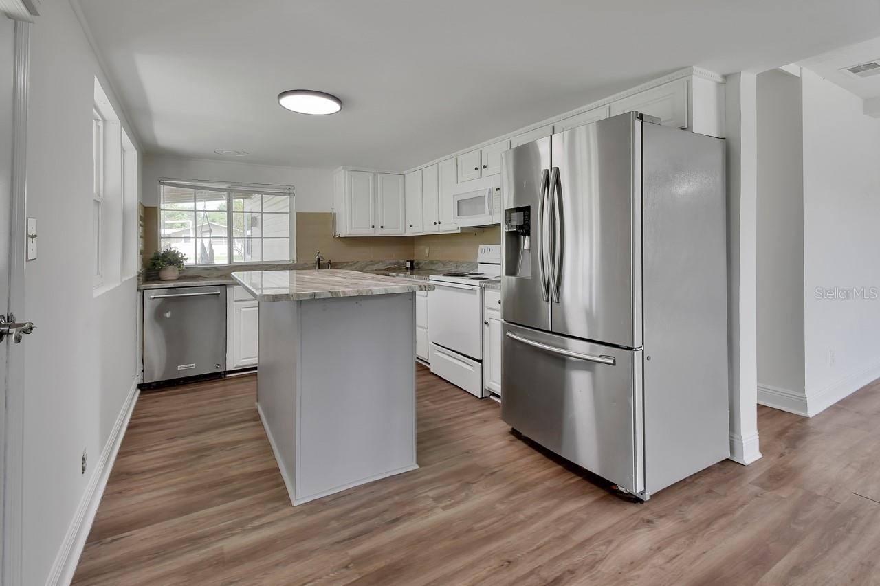 430 S WOODWARD AVE, DELAND, FL, 32720