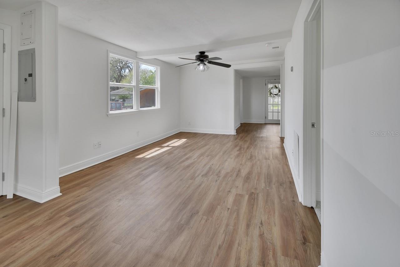 430 S WOODWARD AVE, DELAND, FL, 32720