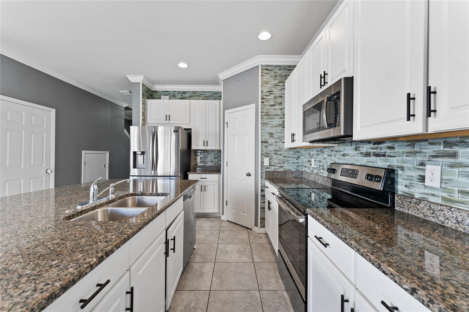 7103 GRAND ELM DR, RIVERVIEW, FL, 33578
