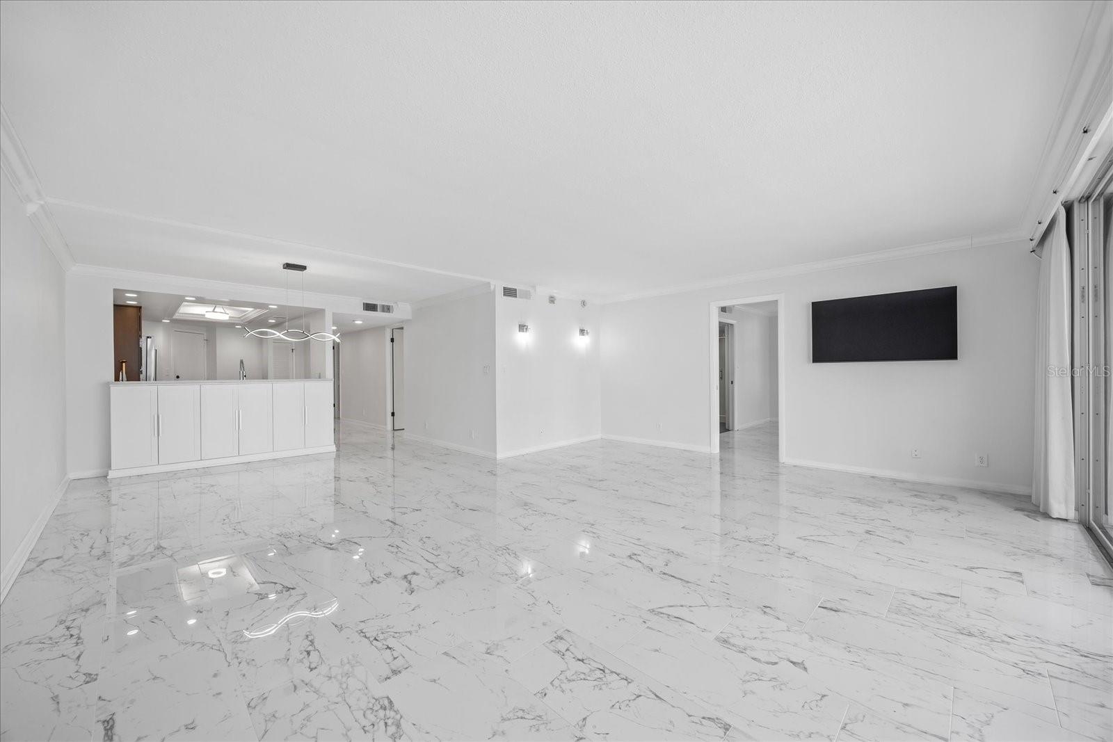 2611 BAYSHORE BLVD #207, TAMPA, FL, 33629