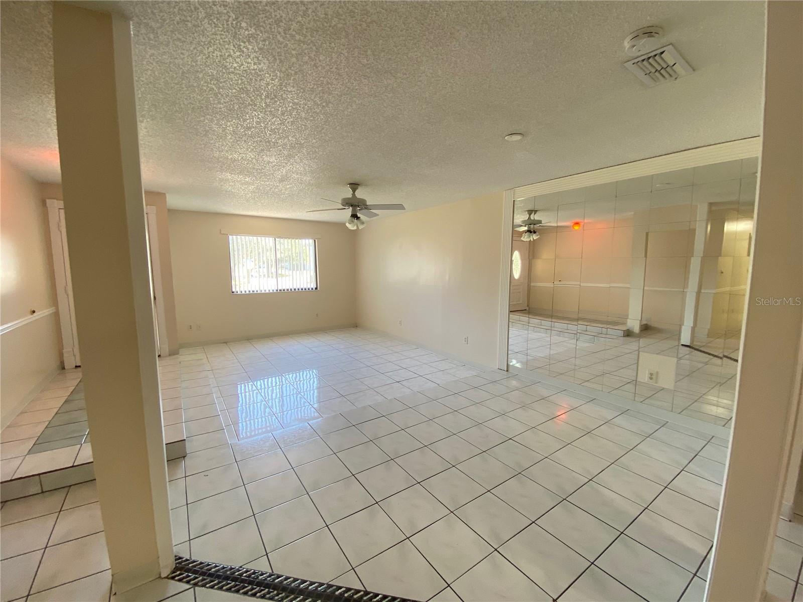 308 S SHADOW BAY DR, ORLANDO, FL, 32825