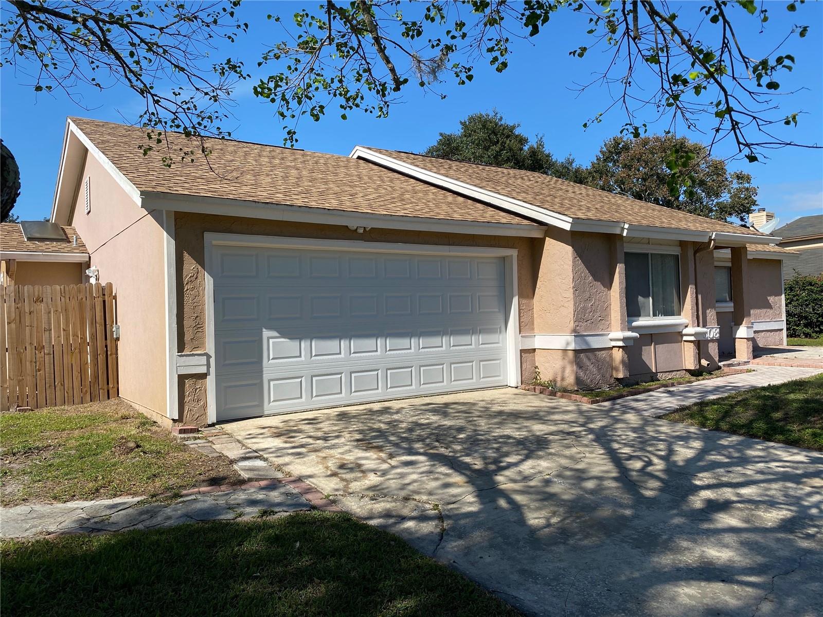 308 S SHADOW BAY DR, ORLANDO, FL, 32825