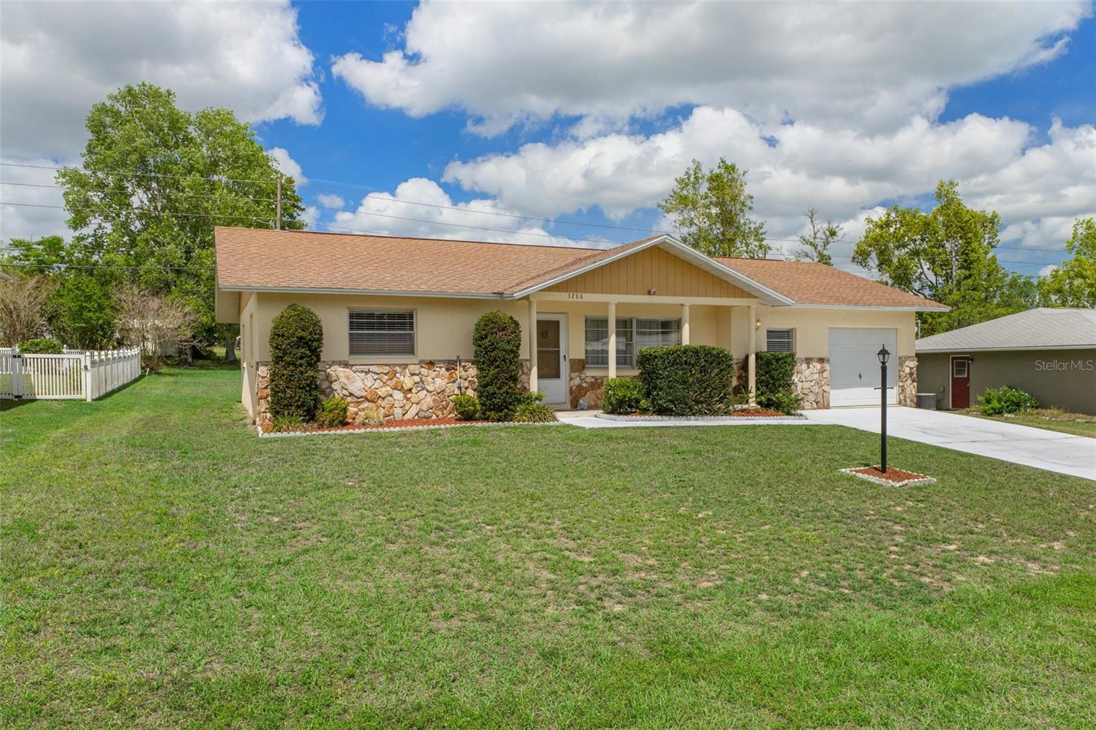 3288 N MAIDENCANE DR, BEVERLY HILLS, FL, 34465
