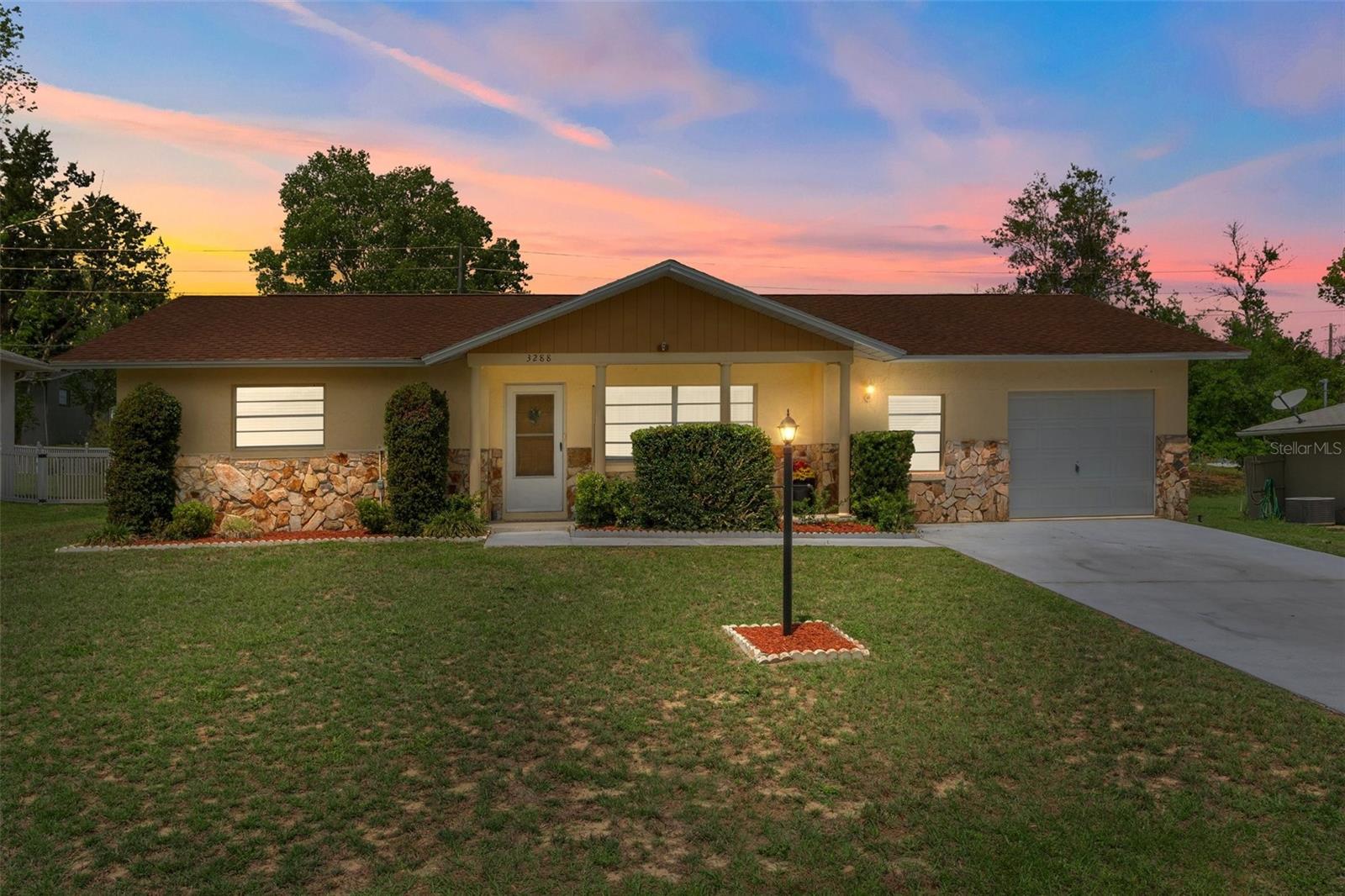 3288 N MAIDENCANE DR, BEVERLY HILLS, FL, 34465
