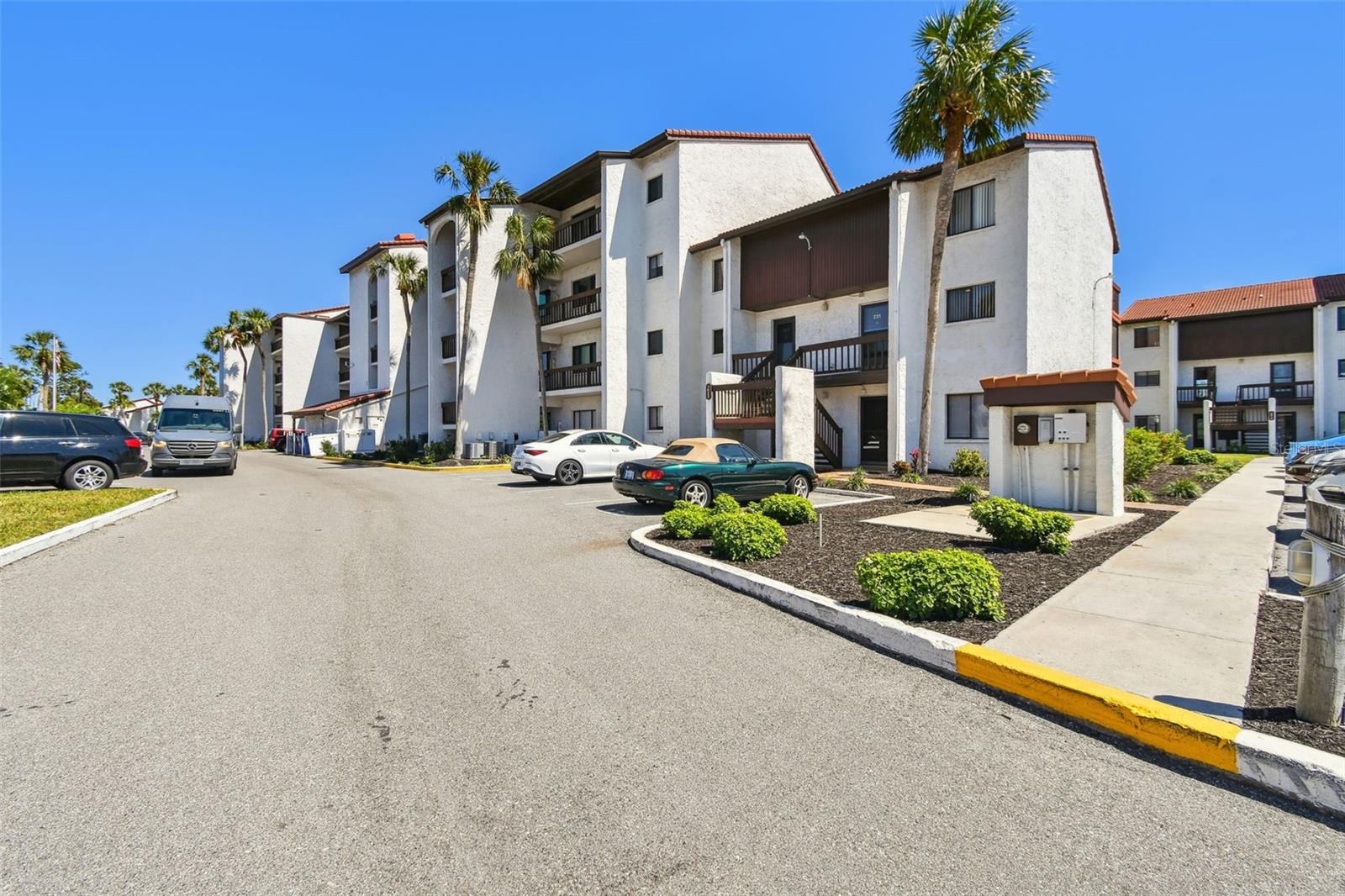 1624 STICKNEY POINT RD #24-206, SARASOTA, FL, 34231