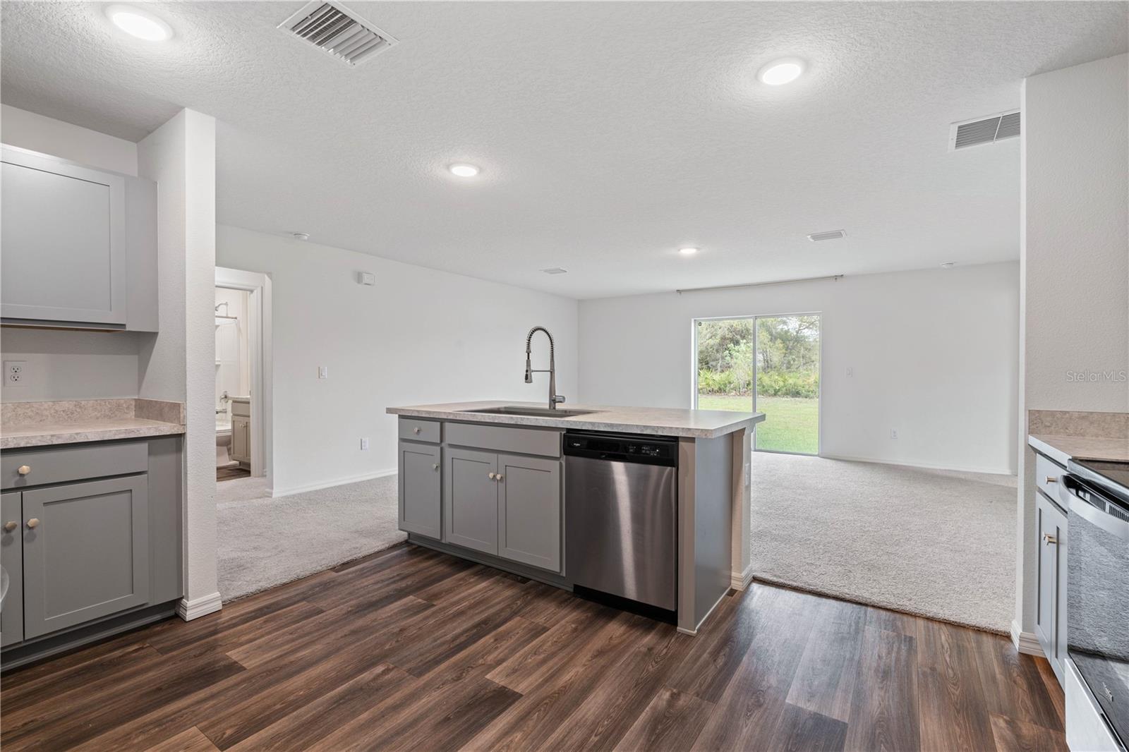 23 ROCKING HORSE DR, PALM COAST, FL, 32164