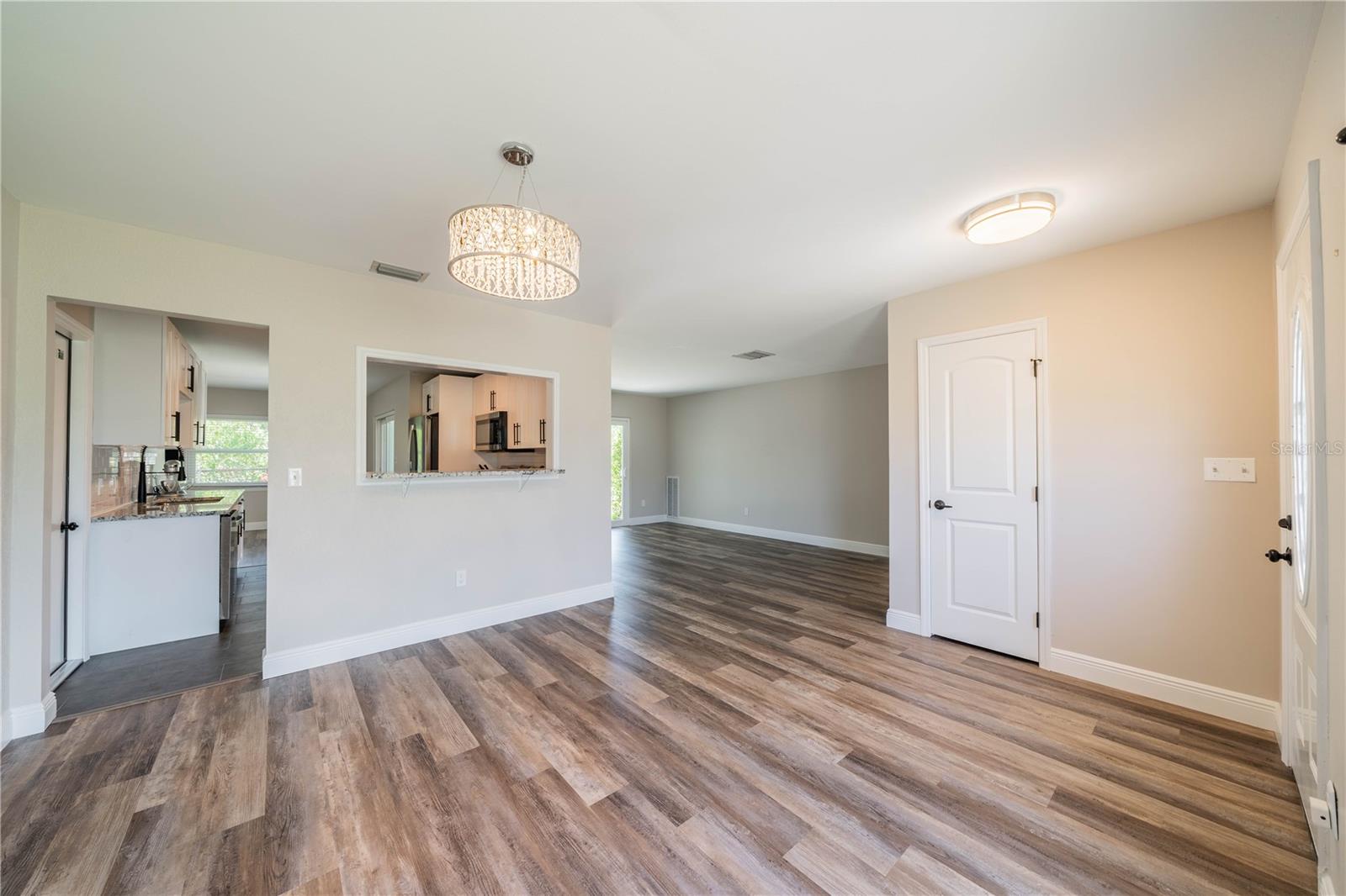 8421 MILLWOOD DR, TAMPA, FL, 33615