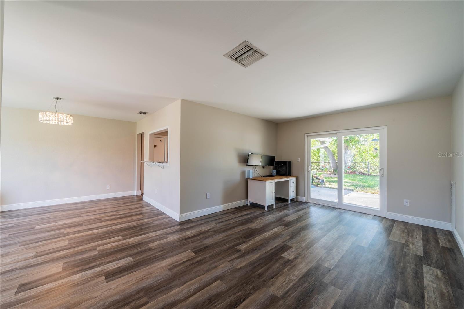 8421 MILLWOOD DR, TAMPA, FL, 33615