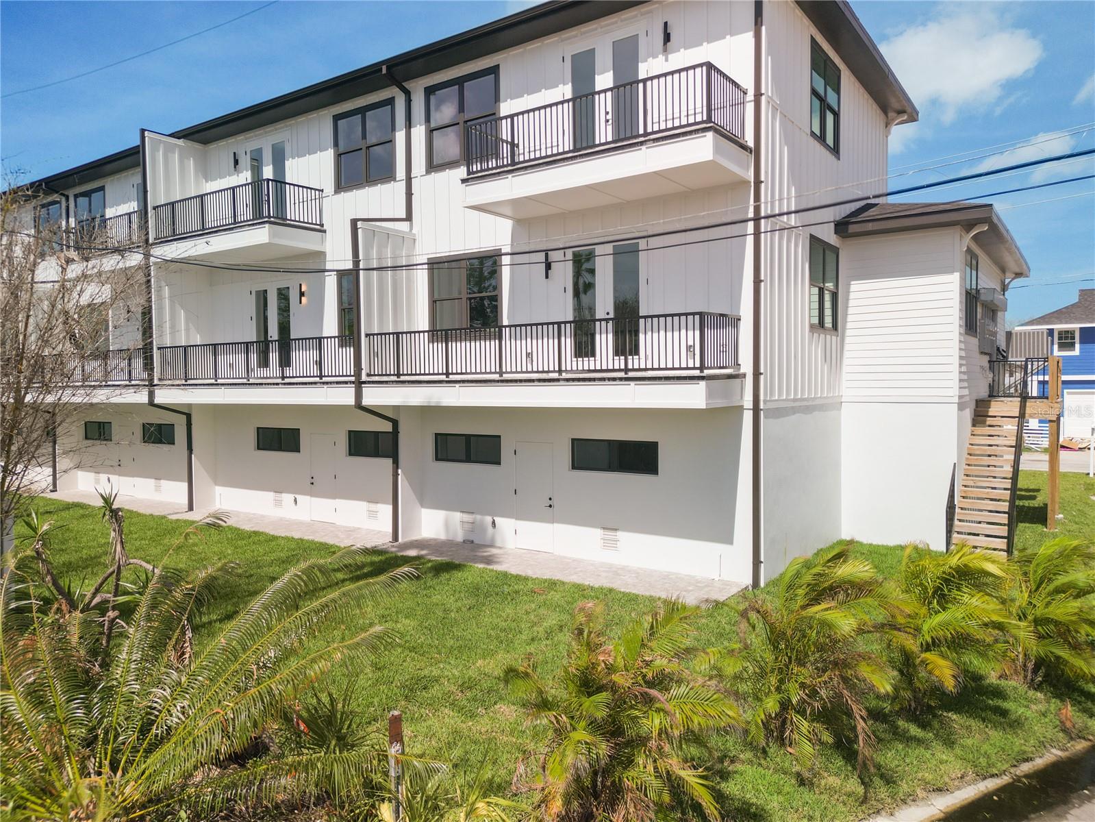 187 145TH AVE E #4, MADEIRA BEACH, FL, 33708