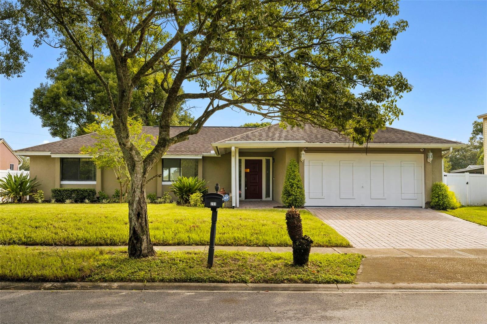 211 S DEERWOOD AVE, ORLANDO, FL, 32825