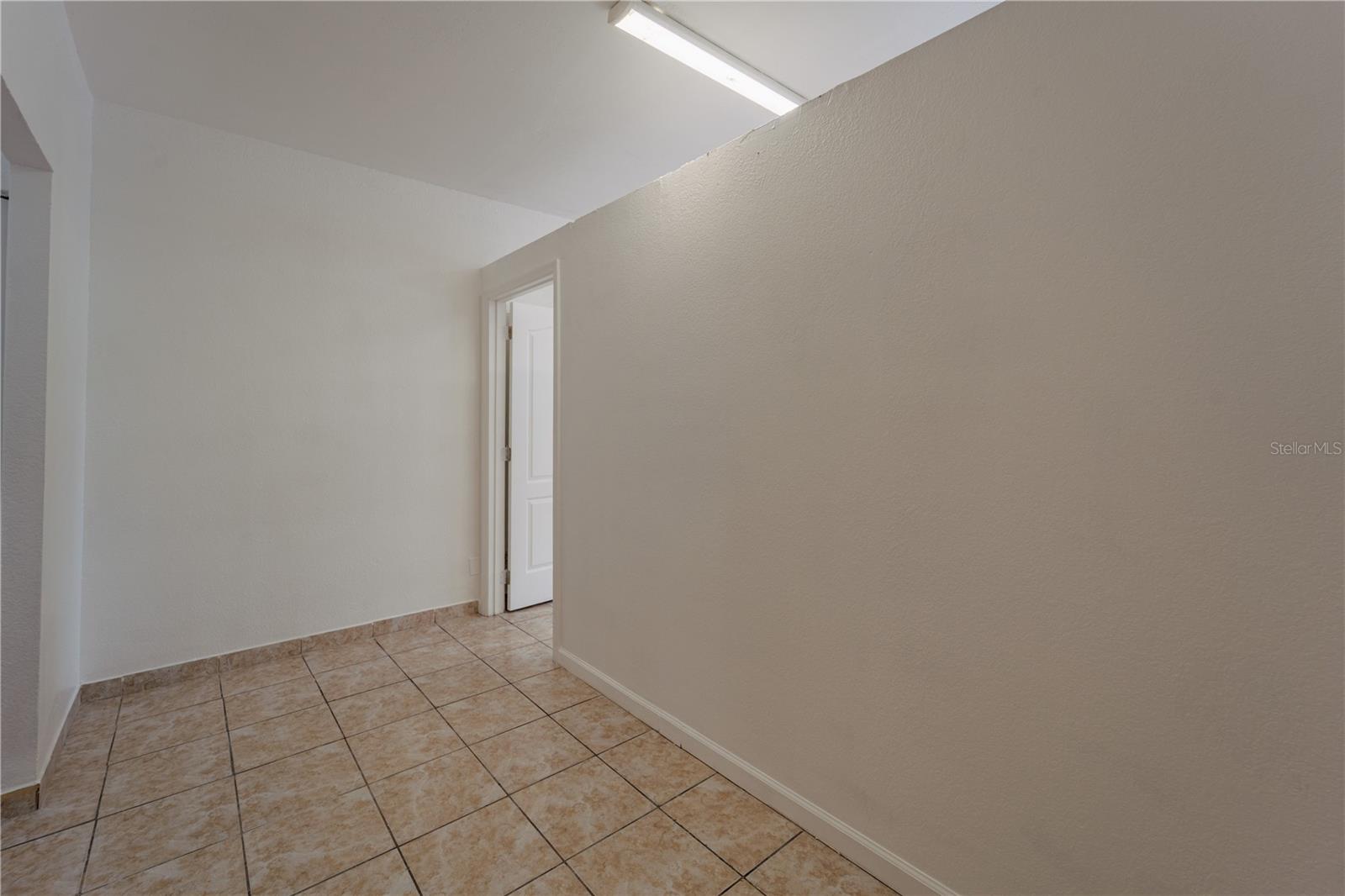 8421 S ORANGE BLOSSOM TRL #120, ORLANDO, FL, 32809