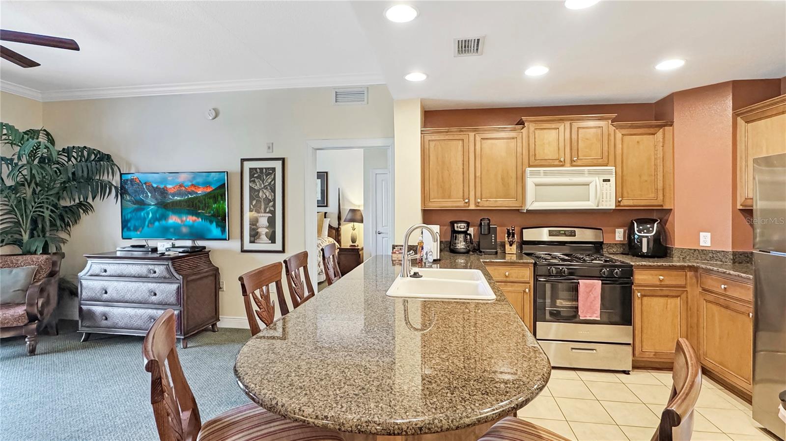 7683 HERITAGE CROSSING WAY #202, REUNION, FL, 34747