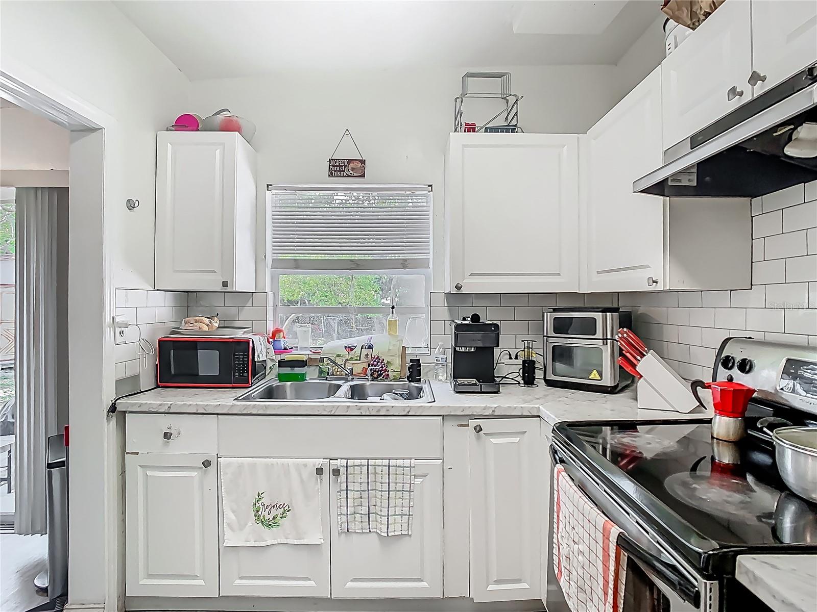 106 ALHAMBRA AVE, ALTAMONTE SPRINGS, FL, 32714